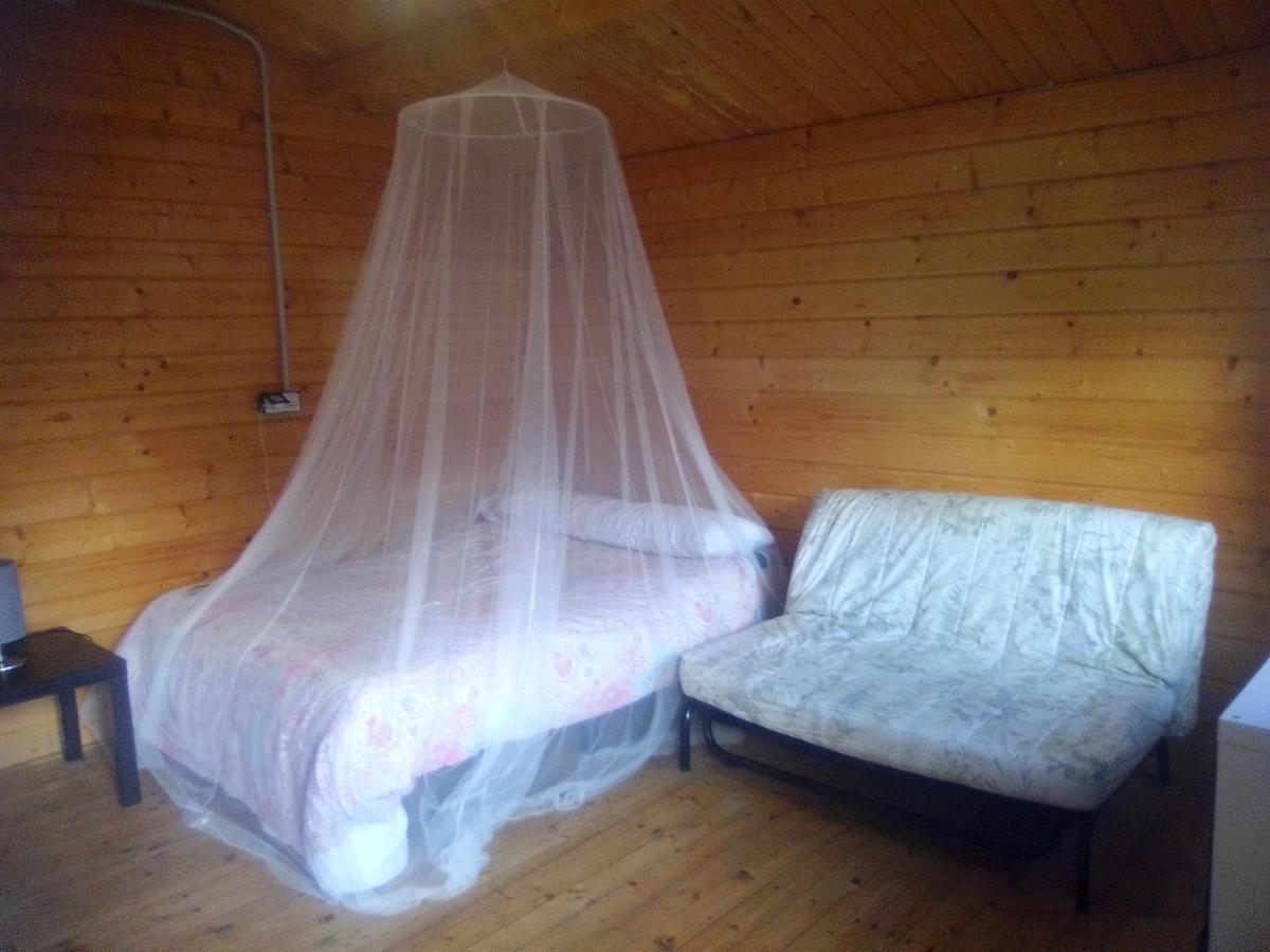 קרבלו Coruna Backpackers Hostel מראה חיצוני תמונה