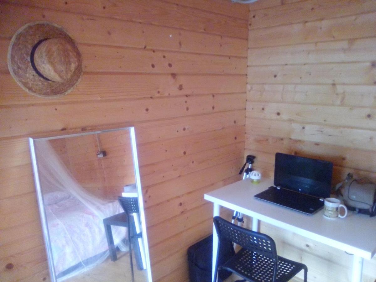 קרבלו Coruna Backpackers Hostel מראה חיצוני תמונה