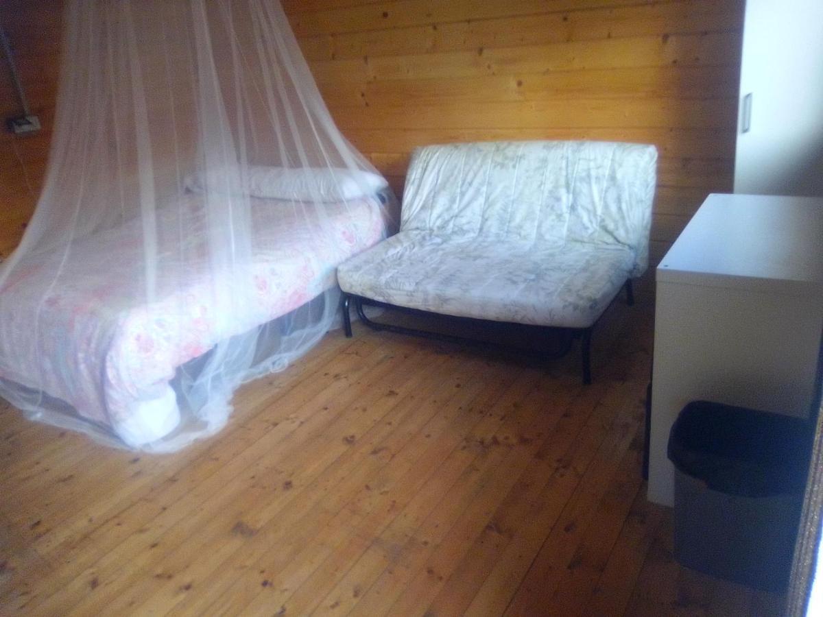 קרבלו Coruna Backpackers Hostel מראה חיצוני תמונה
