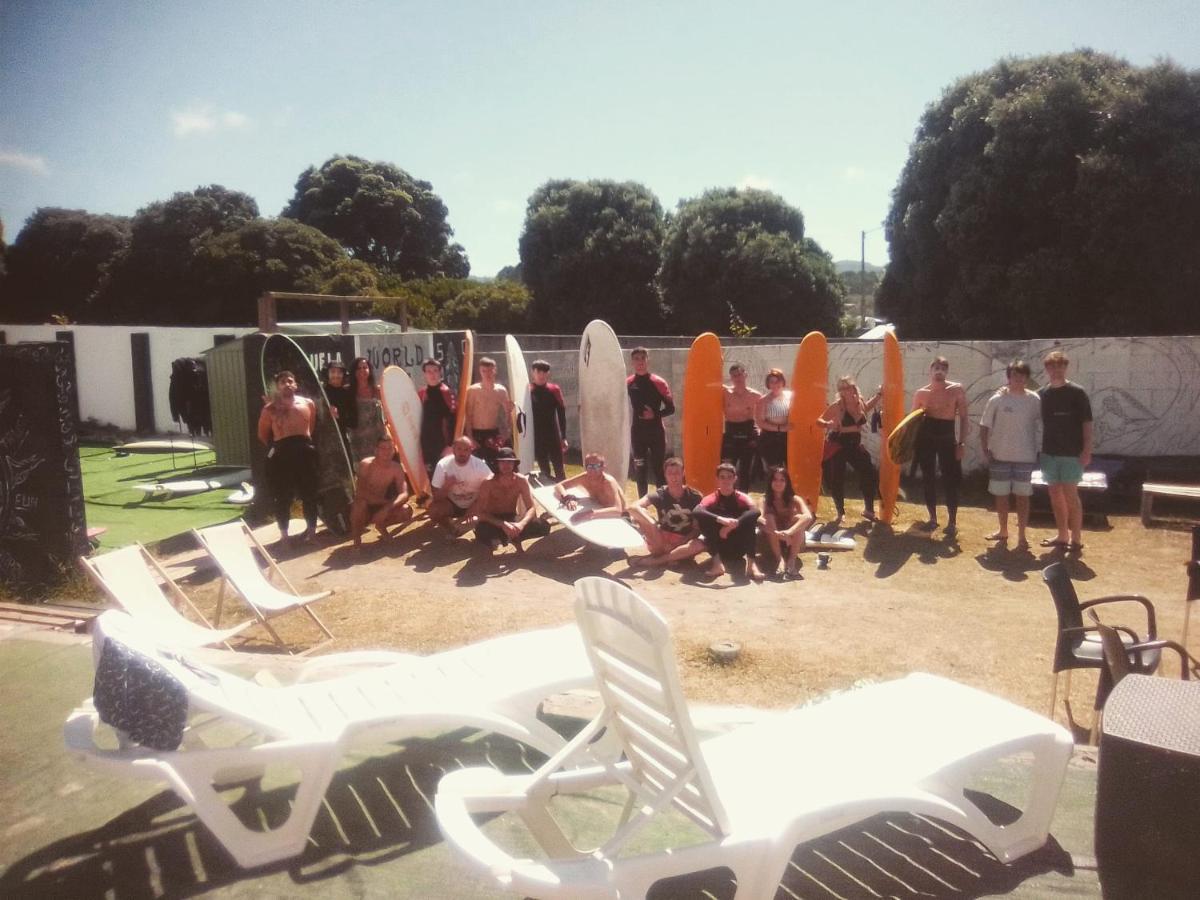 קרבלו Coruna Backpackers Hostel מראה חיצוני תמונה